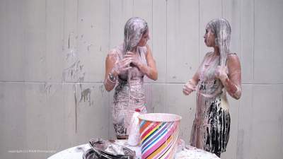 manu-and-brenda-have-some-mess_19.jpg