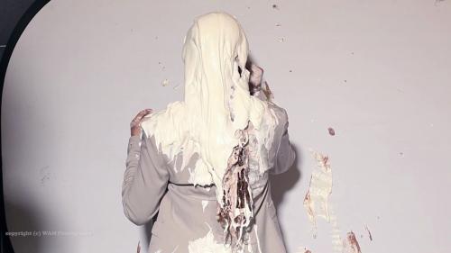 the-business-lady-is-pied_6.jpg