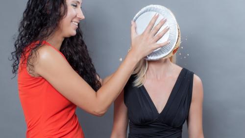 two-models-have-a-piefight_41.jpg